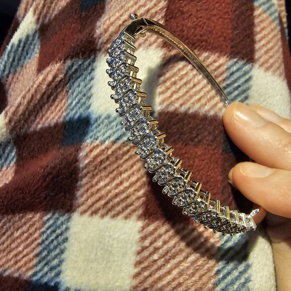 Silver Bracelet (Unknown Manufacturer)